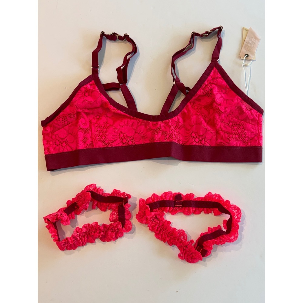 We Are HAH Guard Her Bra & Belt Set Lava Hala Hot Pink Burgundy Lace‎ Bralette M